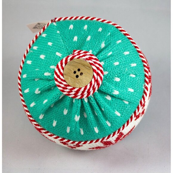 HM Extra Large Knit Ball Ornament Snowflakes Wood Buttons 5.5in High - Picture 5 of 5